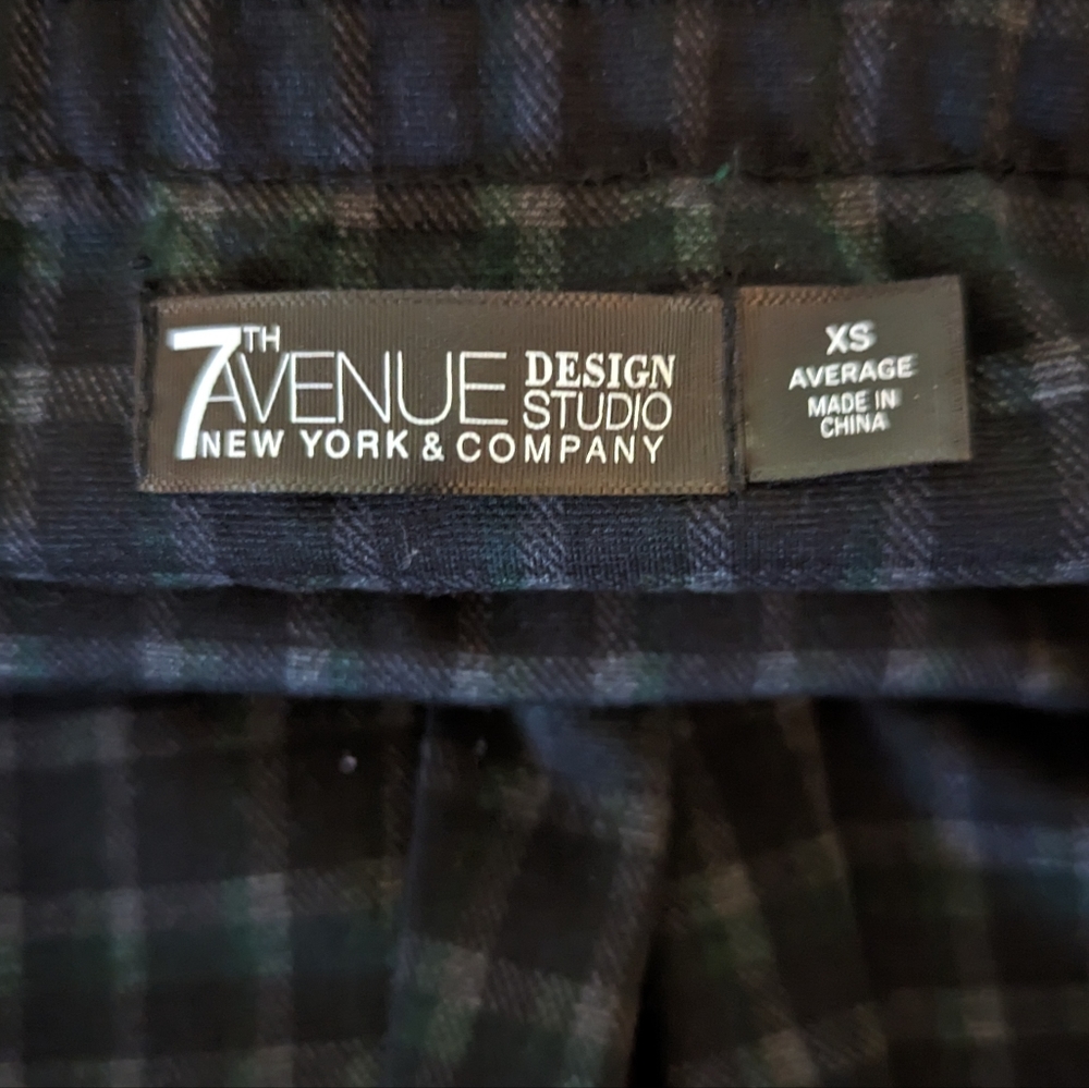 7th Avenue women's slacks